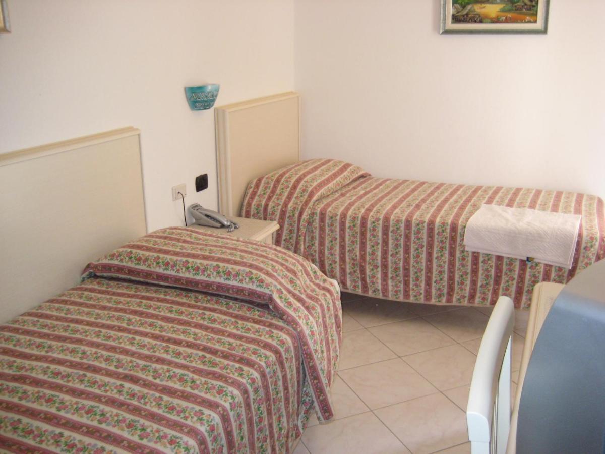Scano Comfort Inn Santa Teresa Gallura Kültér fotó