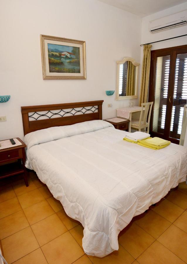 Scano Comfort Inn Santa Teresa Gallura Kültér fotó