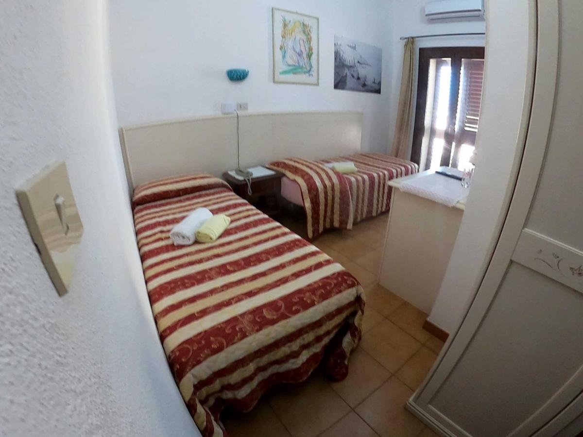 Scano Comfort Inn Santa Teresa Gallura Kültér fotó