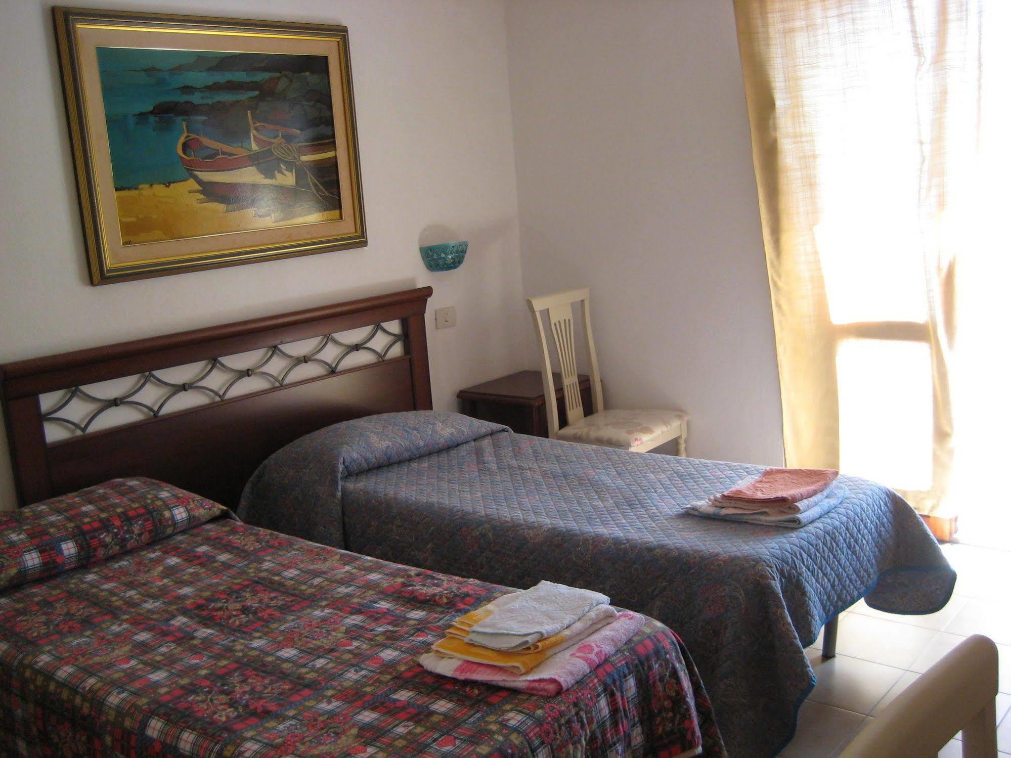 Scano Comfort Inn Santa Teresa Gallura Kültér fotó
